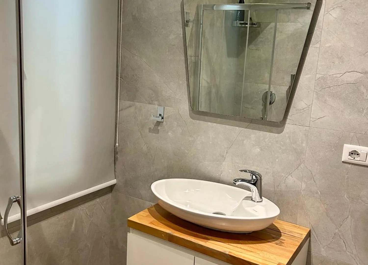 Guza Apartments Tirana