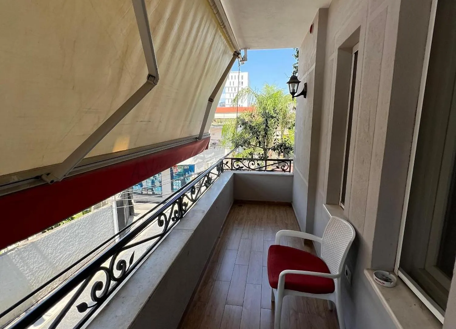 Guza Apartments Tirana 0*,